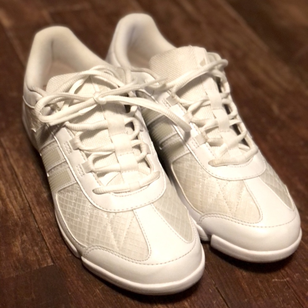Women’s Adidas shoes